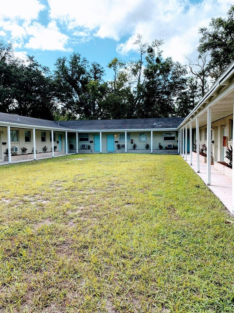 Conant Apartments / 7154 - 7166 Conant Avenue, Jacksonville, FL 32210: 7154-7166 Conant Ave, Jacksonville, FL, 32210